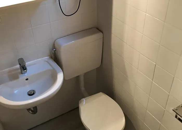 Дом отдыха Ferienhaeuser Am Waldschloesschen 1 *